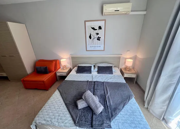 Apartment Royal Sun Romantic - 5 Min To The Sunny Beach