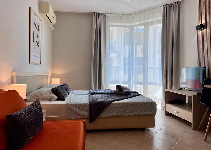 Apartment Royal Sun Romantic - 5 Min To The Sunny Beach