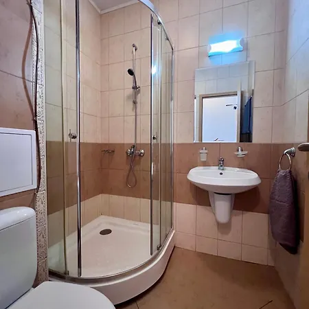 Royal Sun Romantic - 5 Min To The Apartment