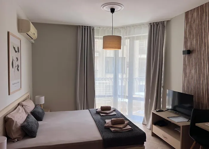 Royal Sun Romantic - 5 Min To The * Слънчев бряг